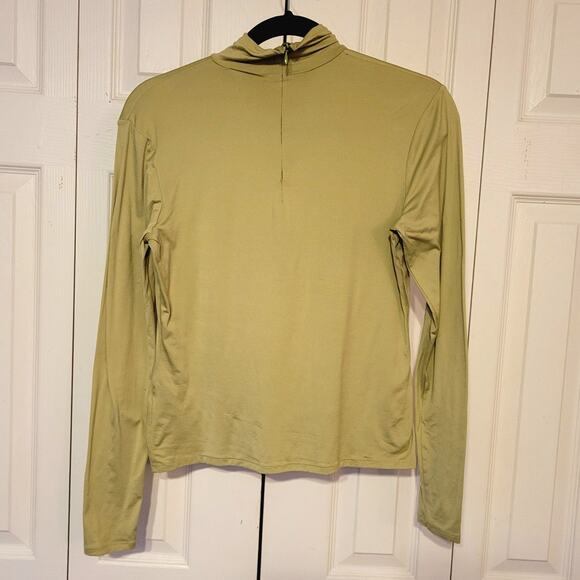 111 State, Me | Double Lined Silky Workout Running Yoga Long Sleeve Shirt - Picture 2 of 6